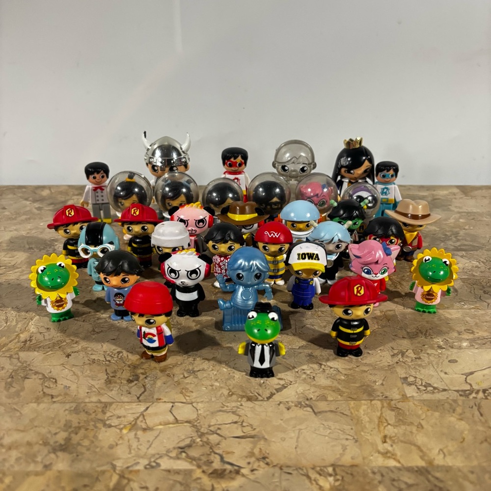 Ryan’s World Figure Lot